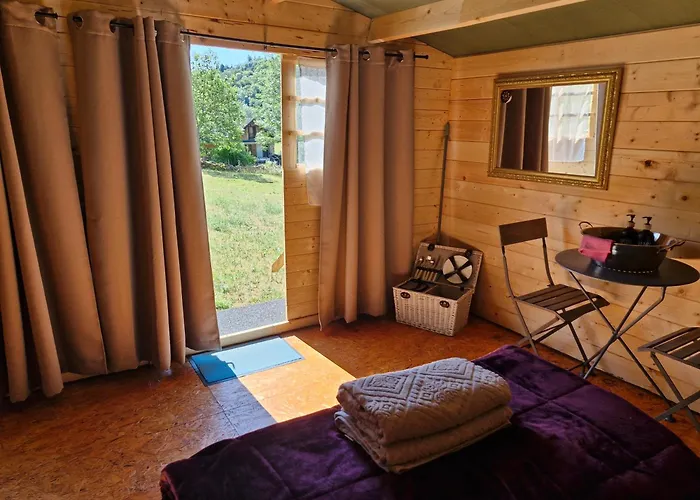 La Cabane Des Lucioles